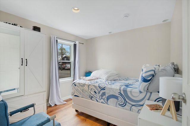 674 Montello St, Brockton, MA 02301