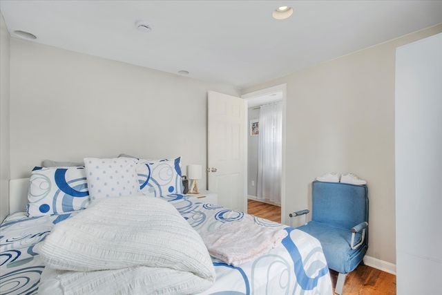 674 Montello St, Brockton, MA 02301