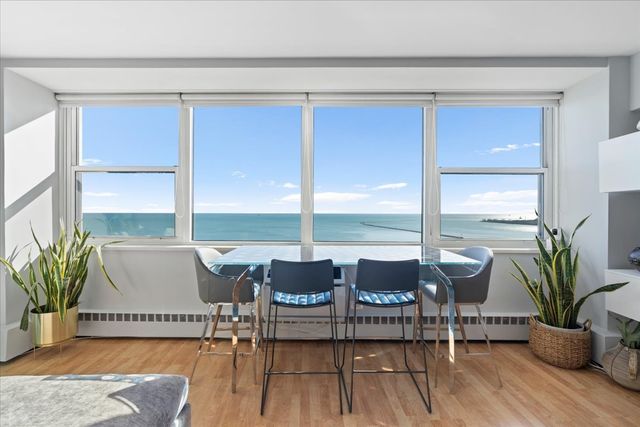 1150 N Lake Shore Drive 19A, Chicago, IL 60611