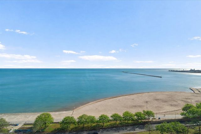 1150 N Lake Shore Drive 19A, Chicago, IL 60611