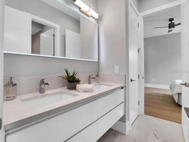 6159 HARBOUR TOWN COURT, Orlando, FL 32819