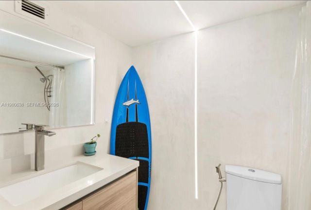 2655 Collins Ave 504, Miami Beach, FL 33140