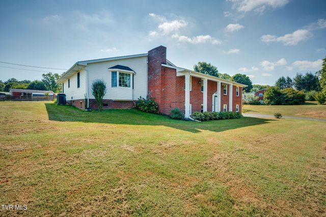 742 Liberty Church Road, Kingsport, TN 37663
