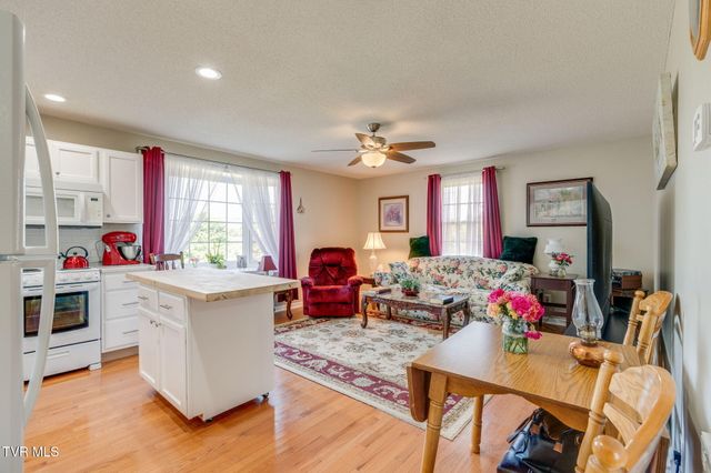742 Liberty Church Road, Kingsport, TN 37663