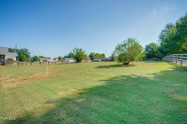 742 Liberty Church Road, Kingsport, TN 37663