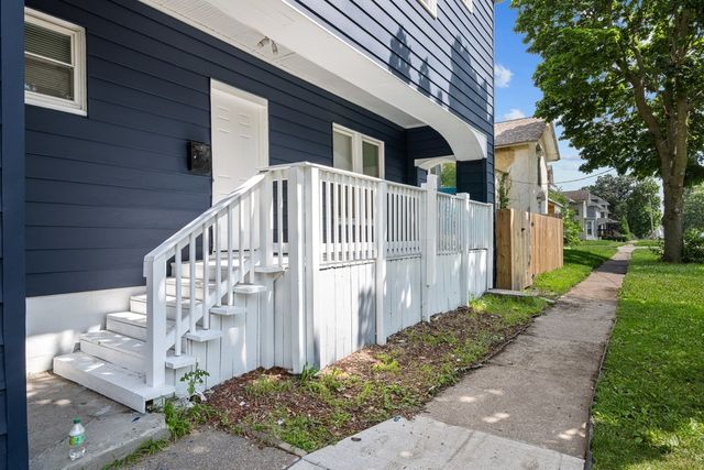 1415 N Main Street, Davenport, IA 52803