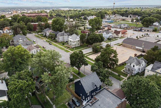 1415 N Main Street, Davenport, IA 52803