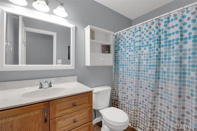 3409 Daybreak Lane, St Charles, MO 63303