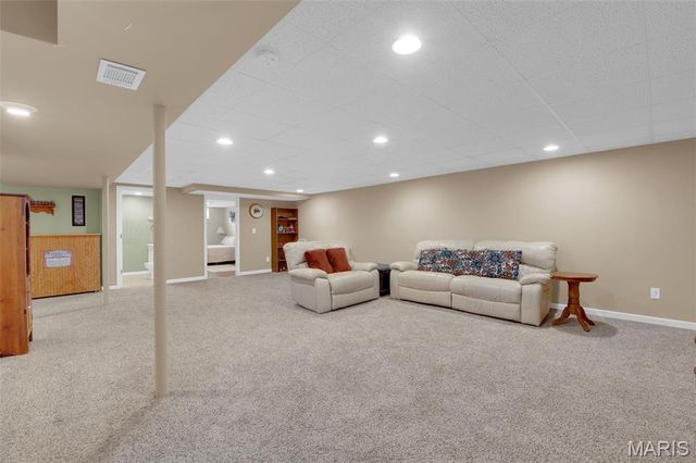 3409 Daybreak Lane, St Charles, MO 63303