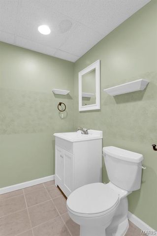 3409 Daybreak Lane, St Charles, MO 63303