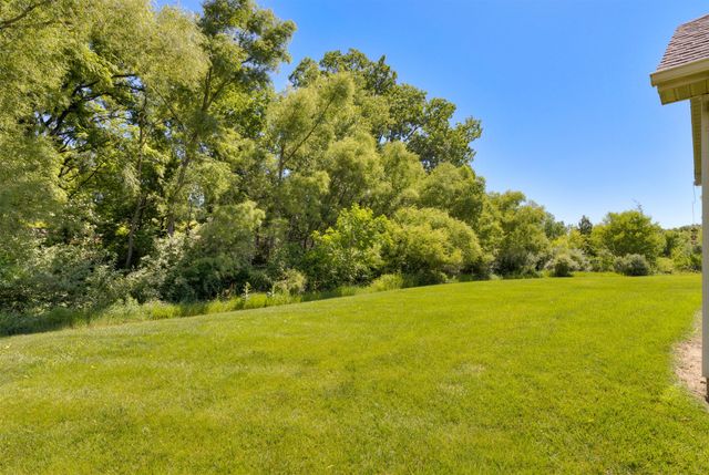 645 65th Place 163, West Des Moines, IA 50266