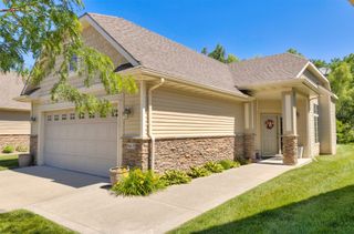 645 65th Place 163, West Des Moines, IA 50266