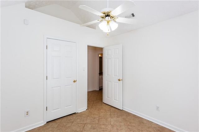 289 Marsha Way, Sharpsburg, GA 30277
