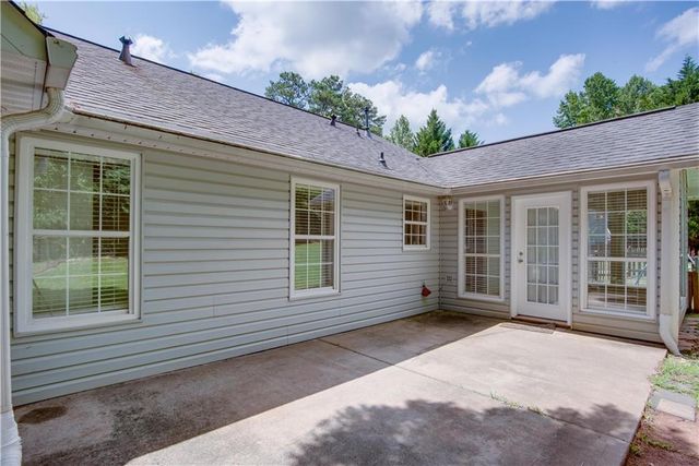 289 Marsha Way, Sharpsburg, GA 30277