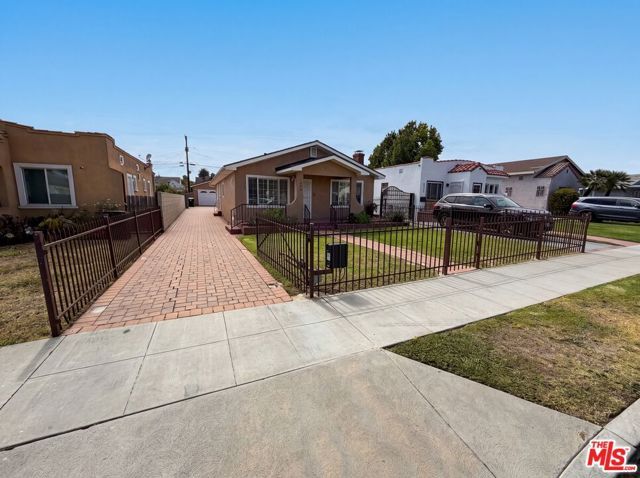 6303 Eileen Avenue, Los Angeles, CA 90043