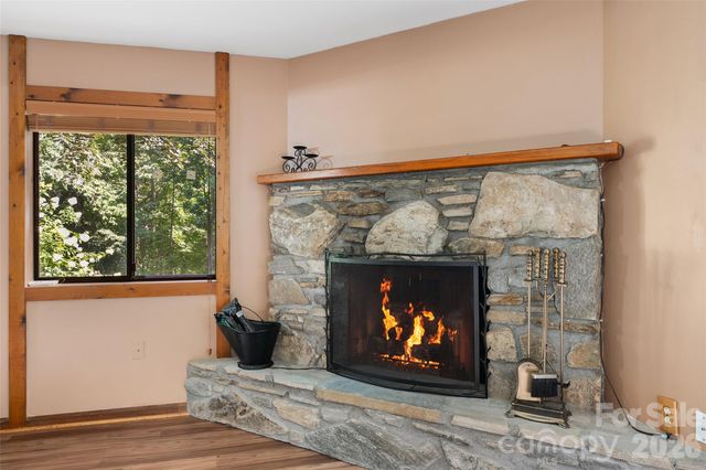37 George Circle, Maggie Valley, NC 28751