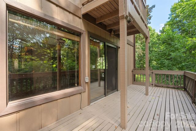 37 George Circle, Maggie Valley, NC 28751