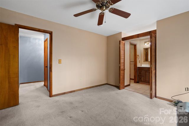 37 George Circle, Maggie Valley, NC 28751