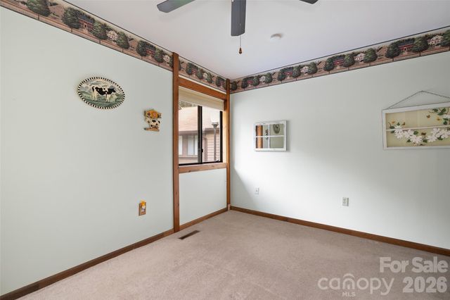 37 George Circle, Maggie Valley, NC 28751