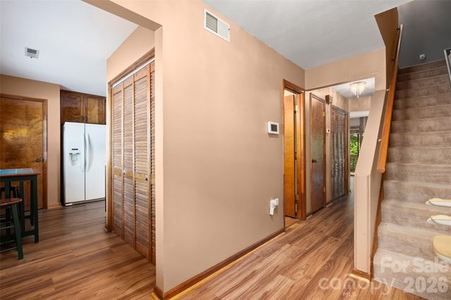 37 George Circle, Maggie Valley, NC 28751