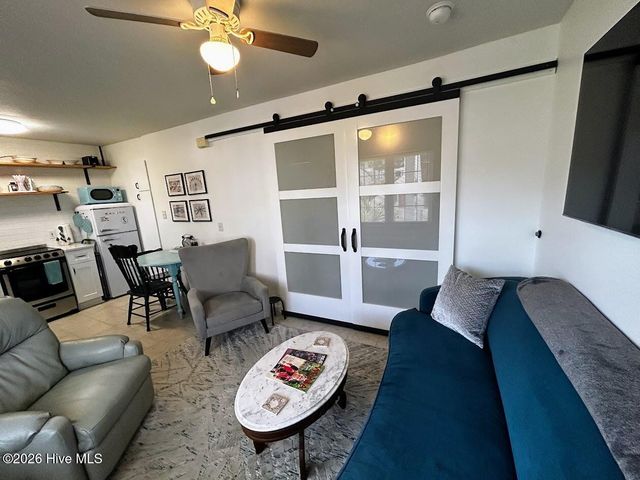 300 Spencer Farlow Drive A, Carolina Beach, NC 28428