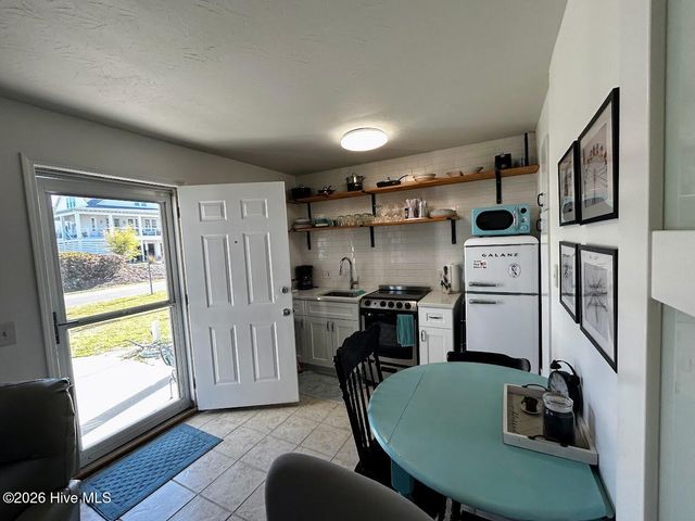 300 Spencer Farlow Drive A, Carolina Beach, NC 28428