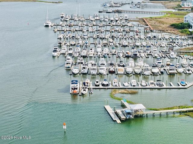 300 Spencer Farlow Drive A, Carolina Beach, NC 28428
