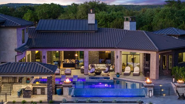 19204 Secretariat PL, Spicewood, TX 78669