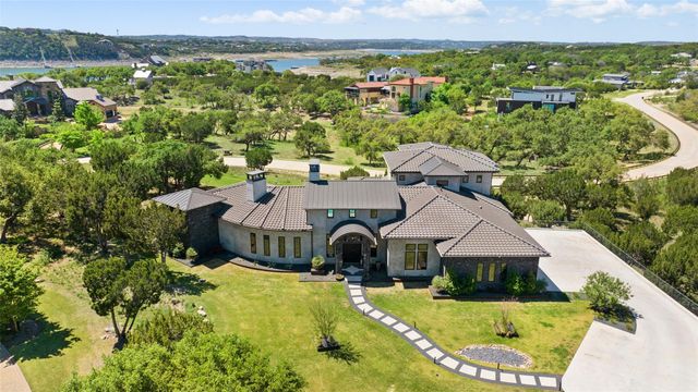 19204 Secretariat PL, Spicewood, TX 78669