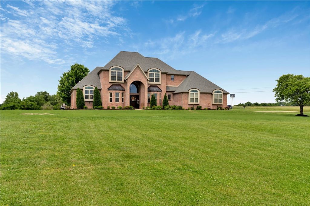 1415 Ardemagni Road, Tontitown, AR 72762