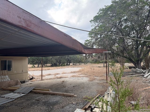 473 Mills, Pipe Creek, TX 78063