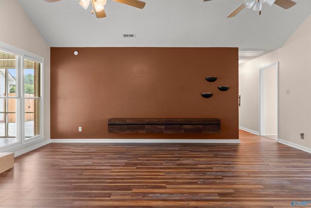 197 Terry Lane, Trinity, AL 35673