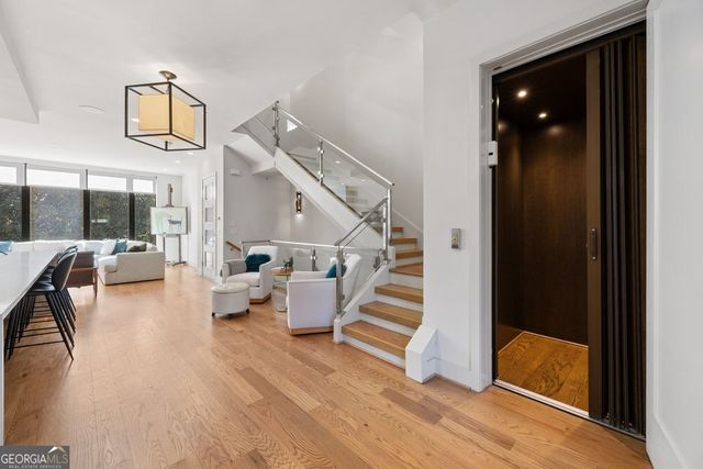 912 Lenox Boulevard NE, Atlanta, GA 30324