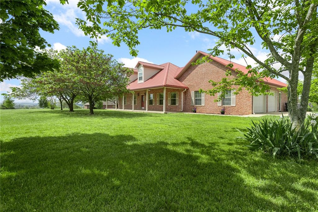 2662 Meeks Creek Road, Everton, AR 72633