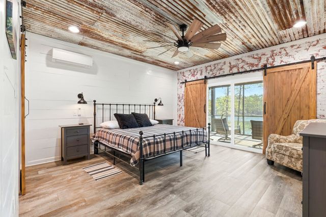 132 King George Rd, Scroggins, TX 75480