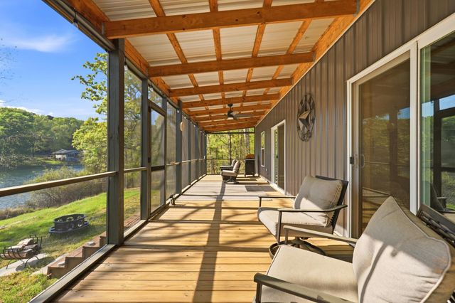 132 King George Rd, Scroggins, TX 75480