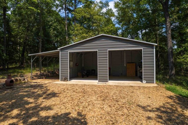 132 King George Rd, Scroggins, TX 75480