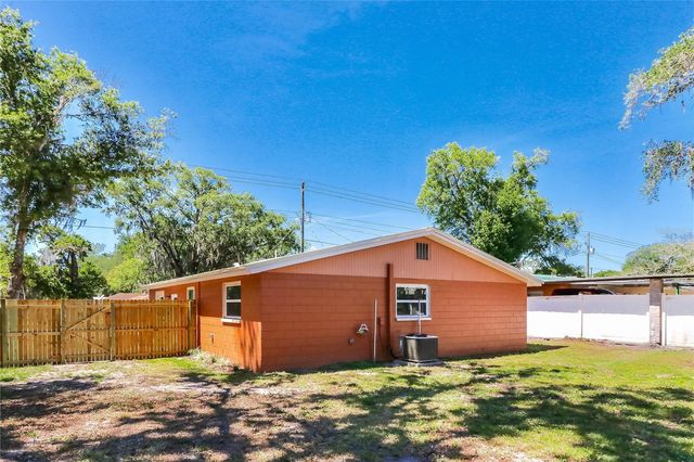 1204 N MARYLAND AVENUE, Plant City, FL 33563