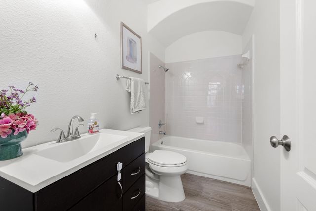 2308 Via Cordova CT, Austin, TX 78732