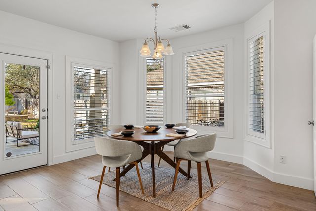 2308 Via Cordova CT, Austin, TX 78732