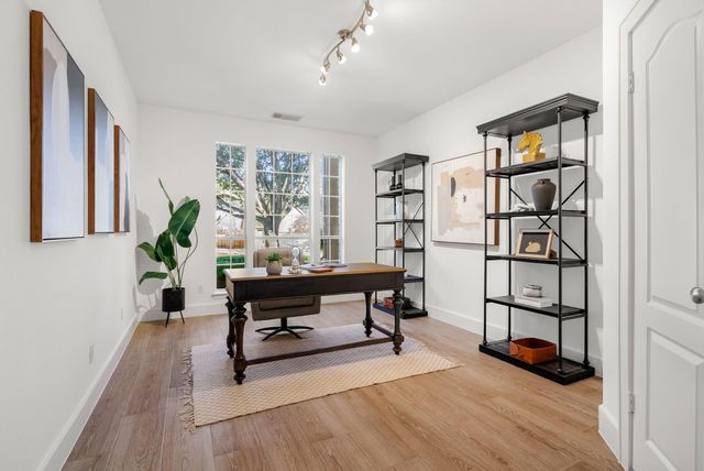 2308 Via Cordova CT, Austin, TX 78732