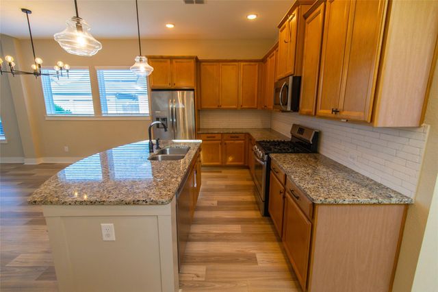 18610 Parkland Square Pl Place, Cypress, TX 77433