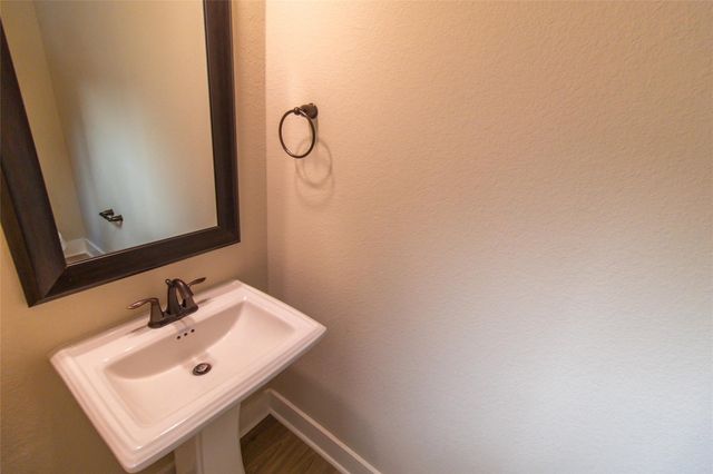 18610 Parkland Square Pl Place, Cypress, TX 77433