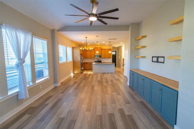 18610 Parkland Square Pl Place, Cypress, TX 77433