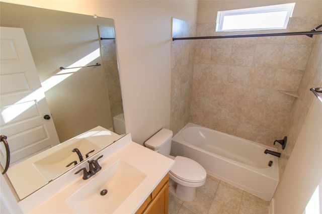 18610 Parkland Square Pl Place, Cypress, TX 77433