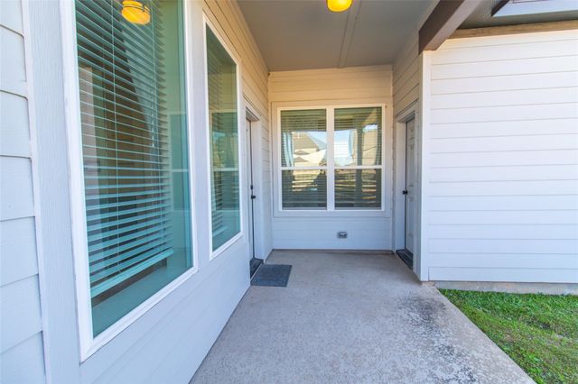 18610 Parkland Square Pl Place, Cypress, TX 77433