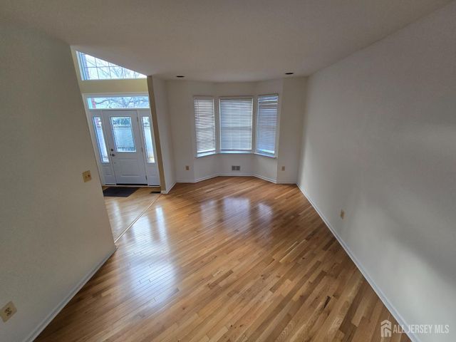 40 Potomac Road, South Brunswick, NJ 08852