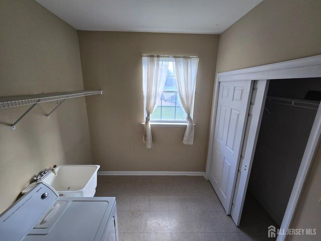 40 Potomac Road, South Brunswick, NJ 08852