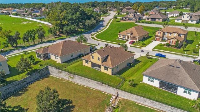 1888 JAINIC LOOP, Apopka, FL 32712