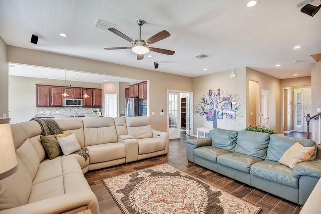 1888 JAINIC LOOP, Apopka, FL 32712